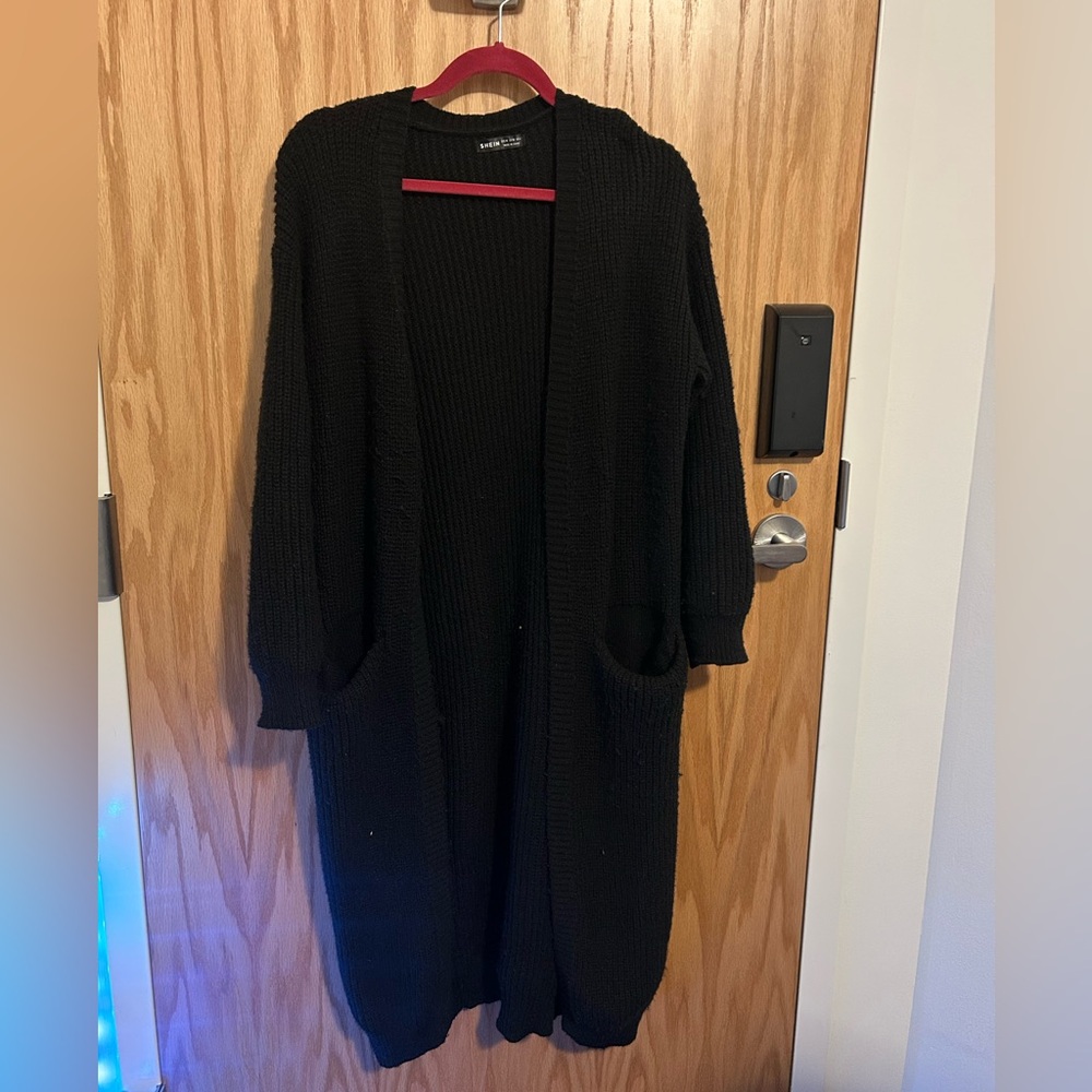 Black cardigan 
Small